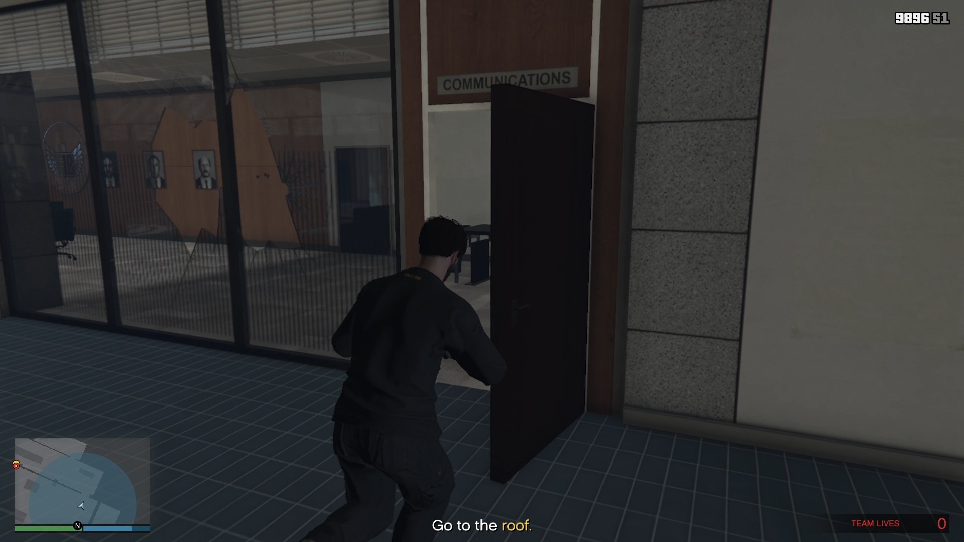 Head inside this room to continue moving forward. This room provides good cover against the agents on the roof directly above you.