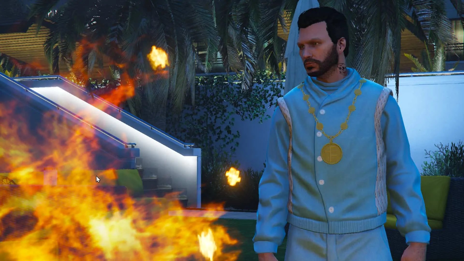 Unlocking the GTA Online Epsilon Robes