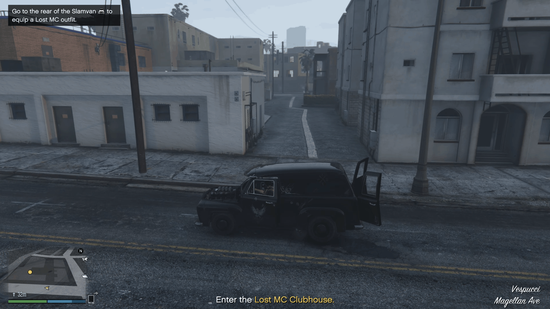 The rear doors automatically opens up