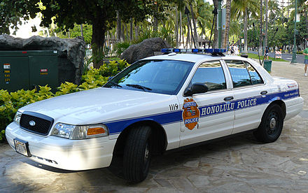 440px-Honolulu_Police_Car.jpg