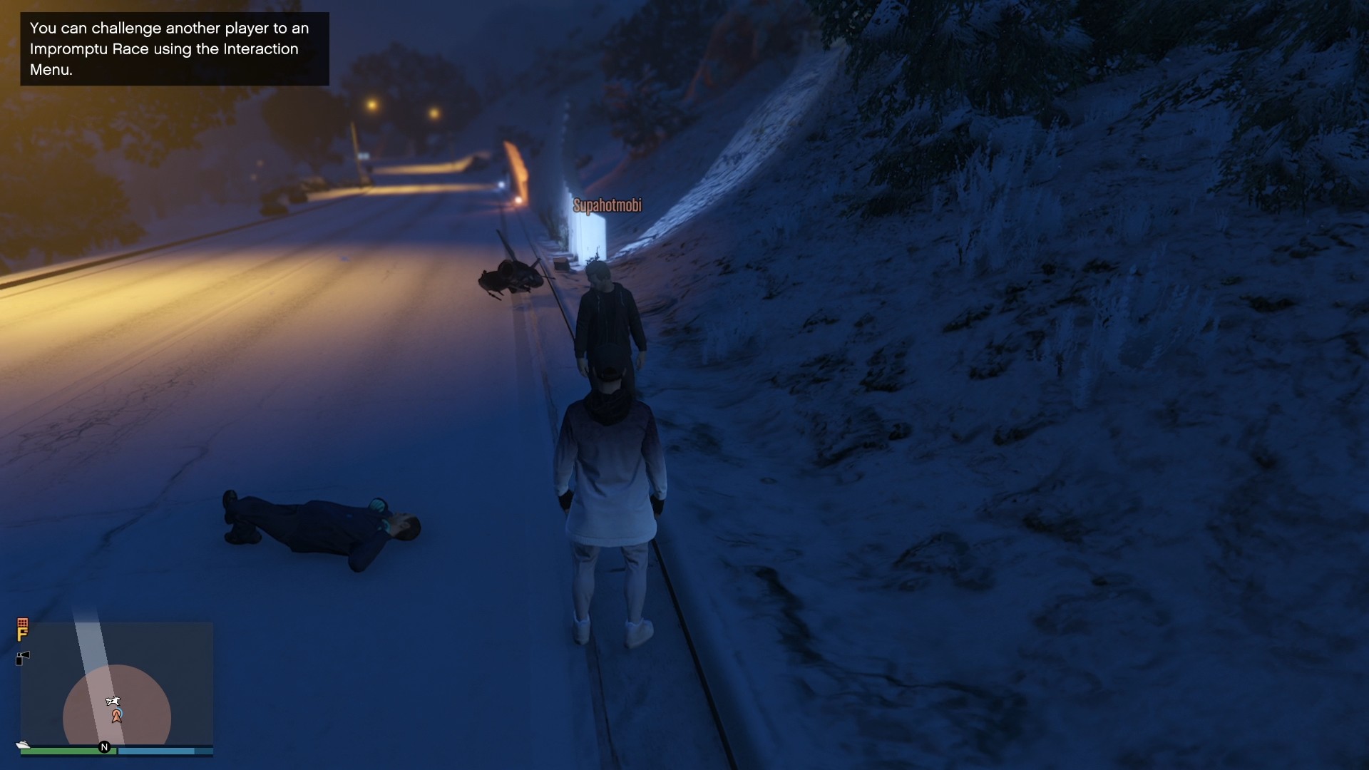 Ensure there are two players in the lobby (including yourself).