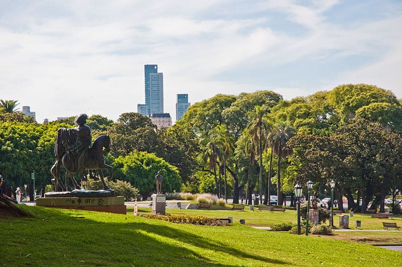 800px-Plaza_Intendente_Alvear_Recoleta_Buenos_Aires.jpg