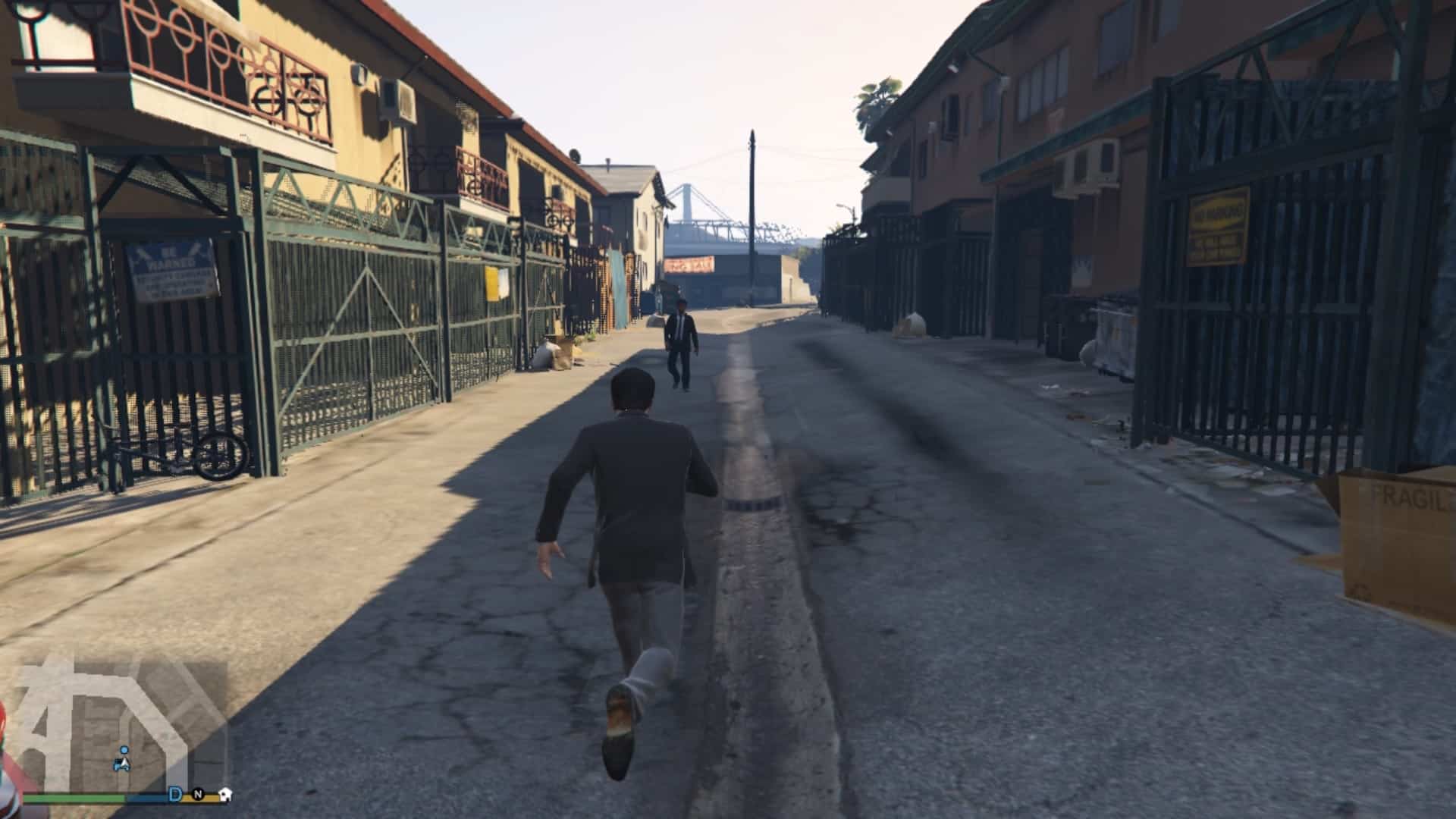 Alleyway where the robbery takes plac