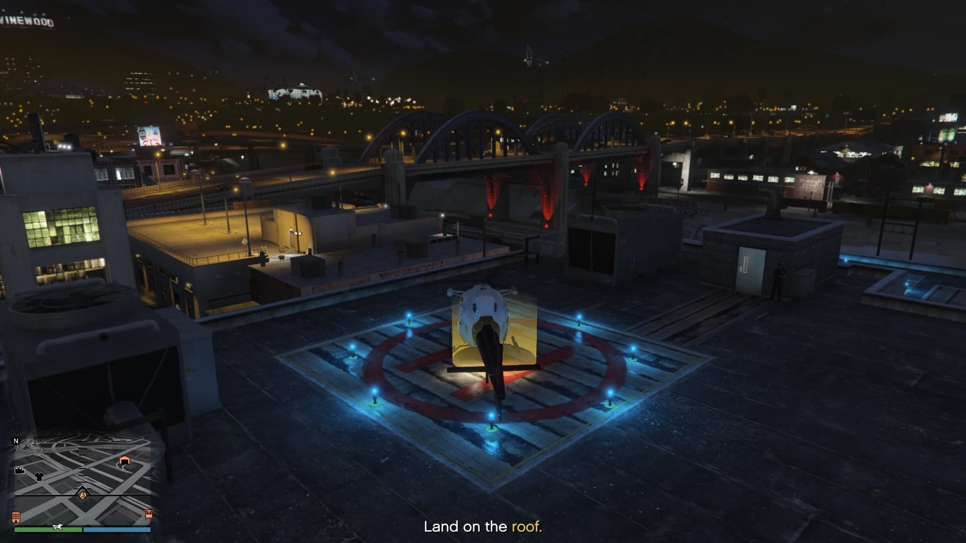 Landing the Maverick on top of the Mission Row Police Station.