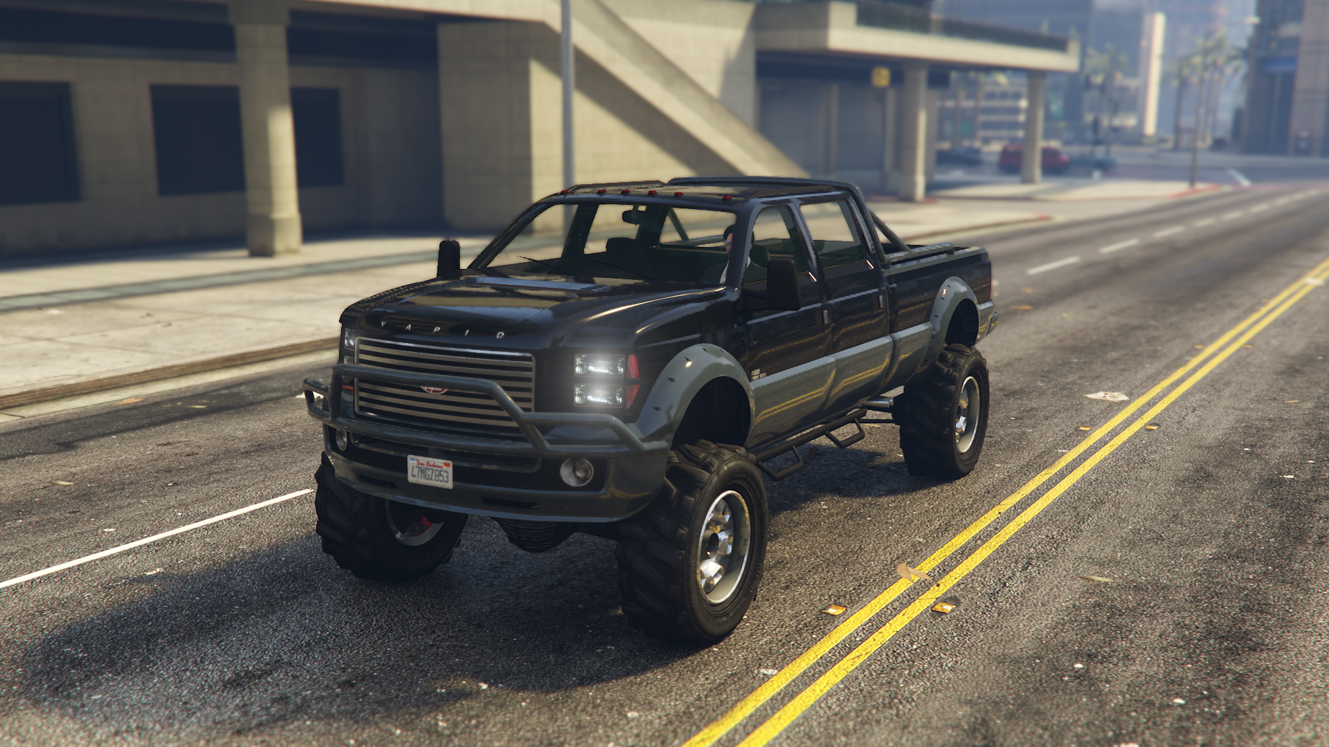 Vapid Sandking XL as seen in GTA Online.