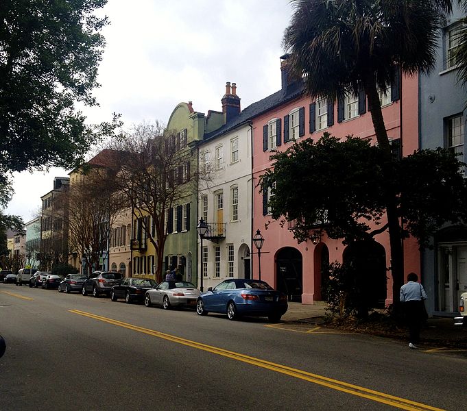 Rainbow_Row_Charleston.jpg