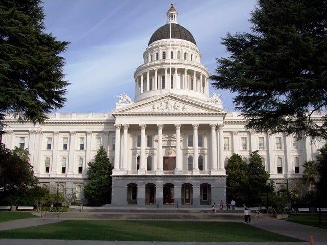Sacramento_Capitol.jpg