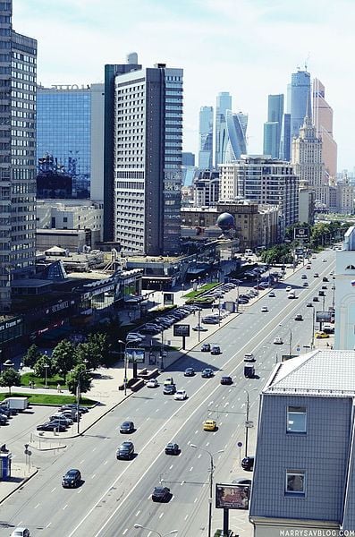 New_Arbat_Avenue.jpg