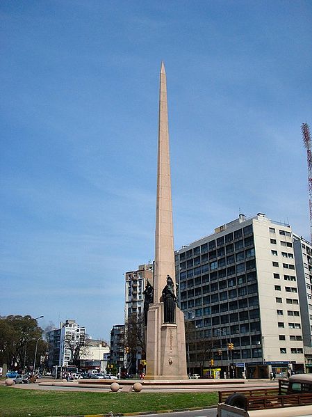 449px-Obelisco_a_los_constituyentes.jpg