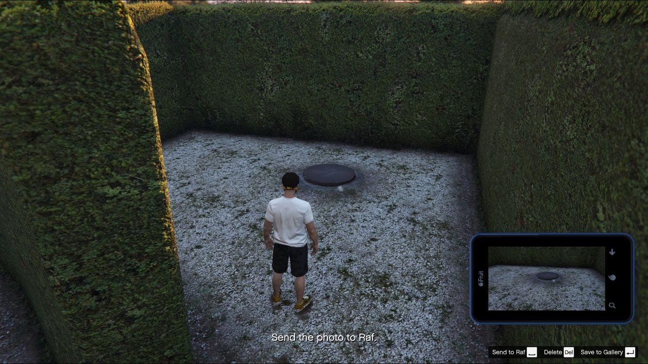 The manhole that must be photographed to unlock the Sewer entry point.
