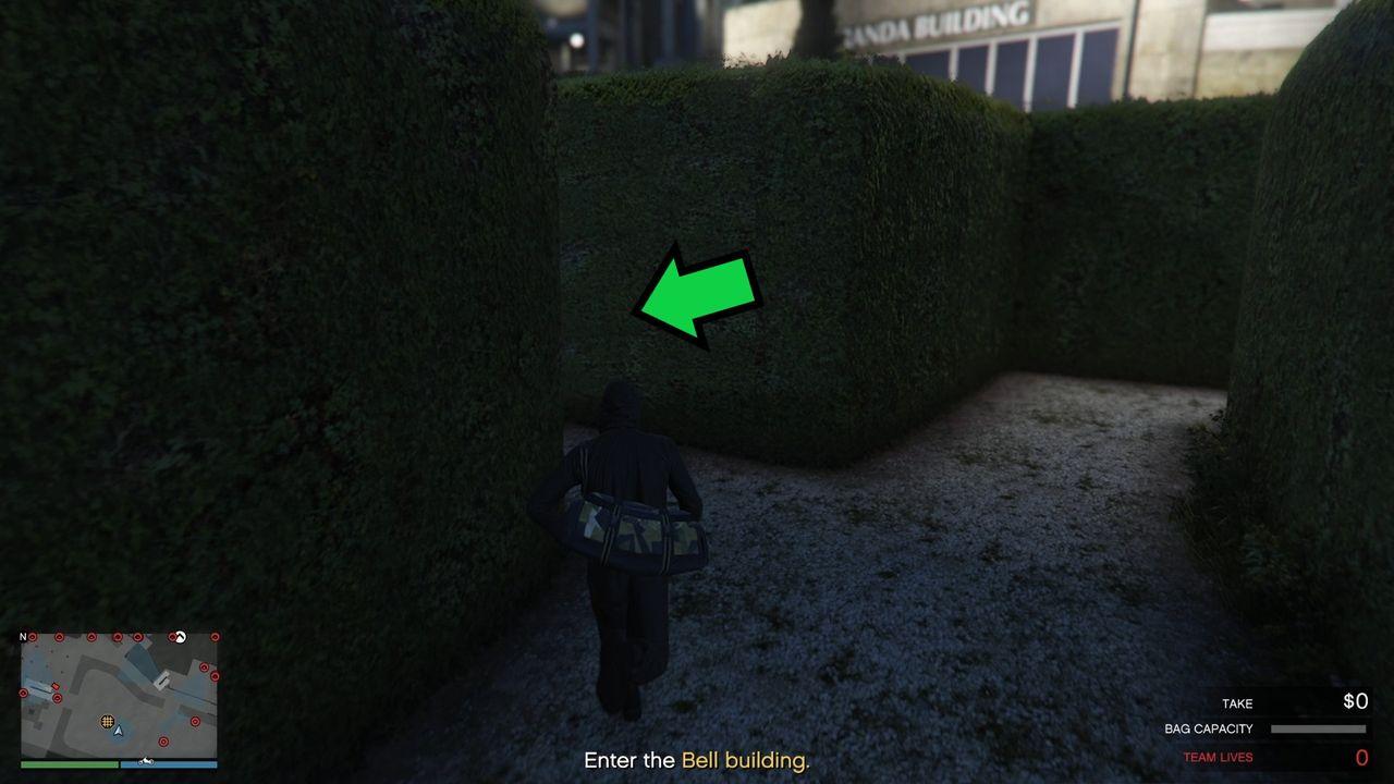 Turn left in here for the manhole.
