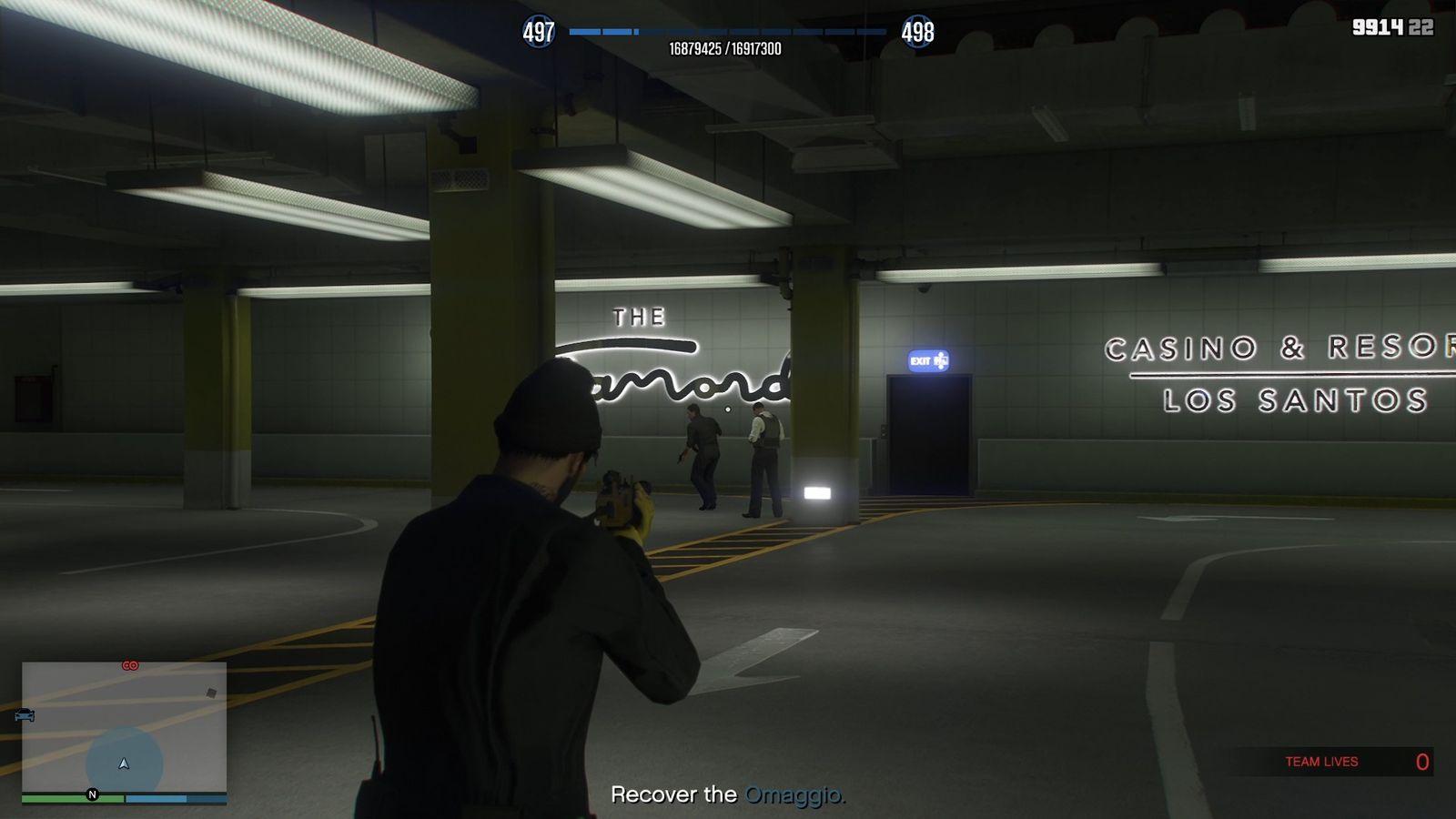 Patrolling guard (left) and idle guard (right).