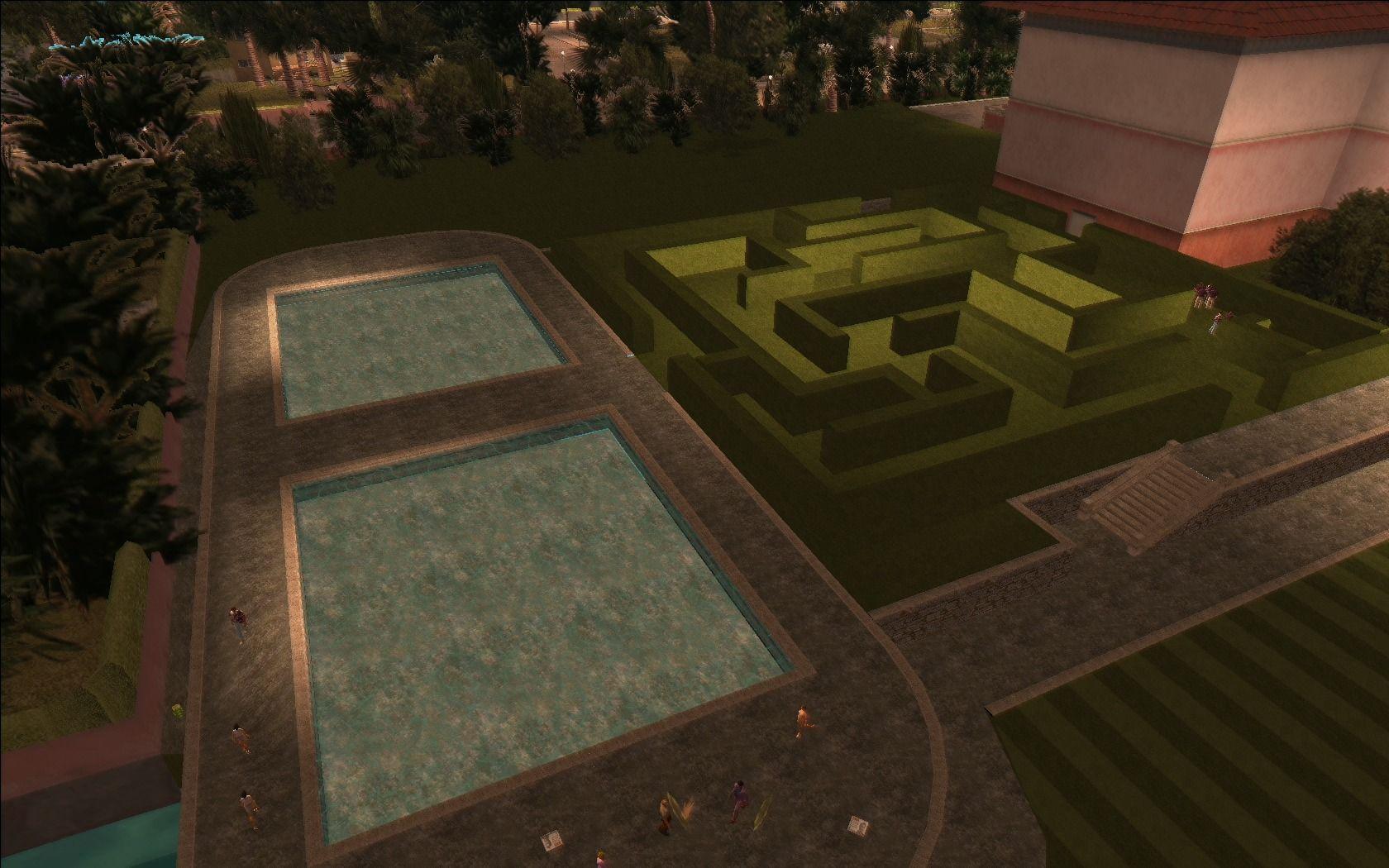 Pool and Hedge Maze (Right Wing of the Mansion).
