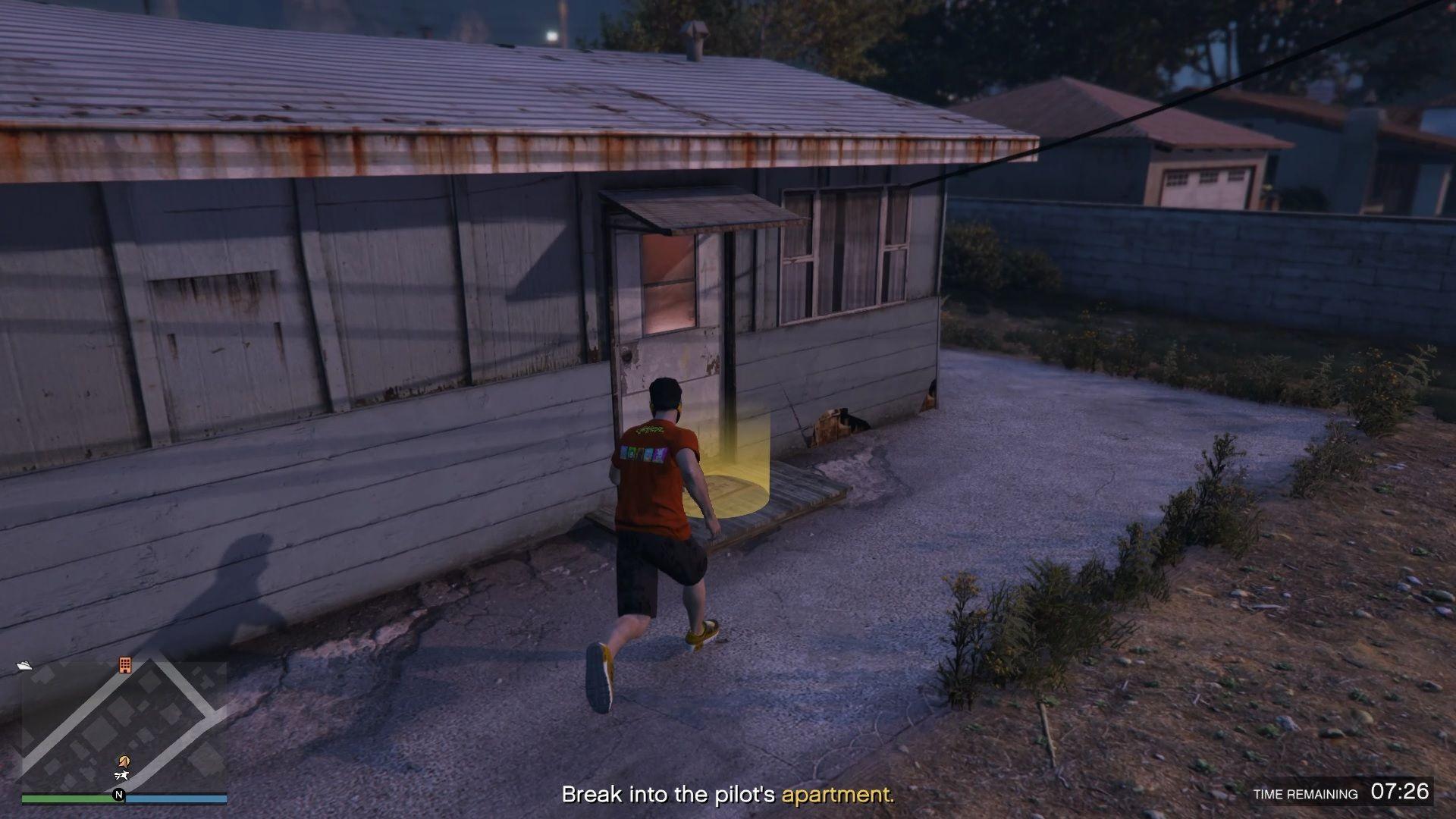 Pilot's house entrance.