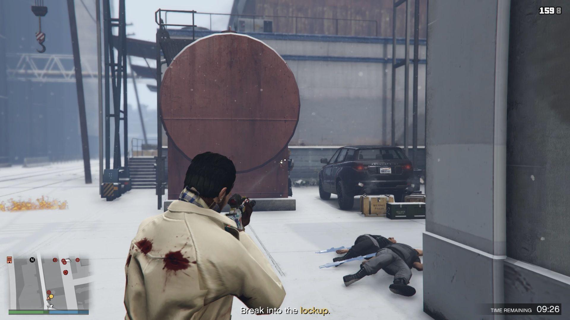 Eliminate the guards outside the lockup.