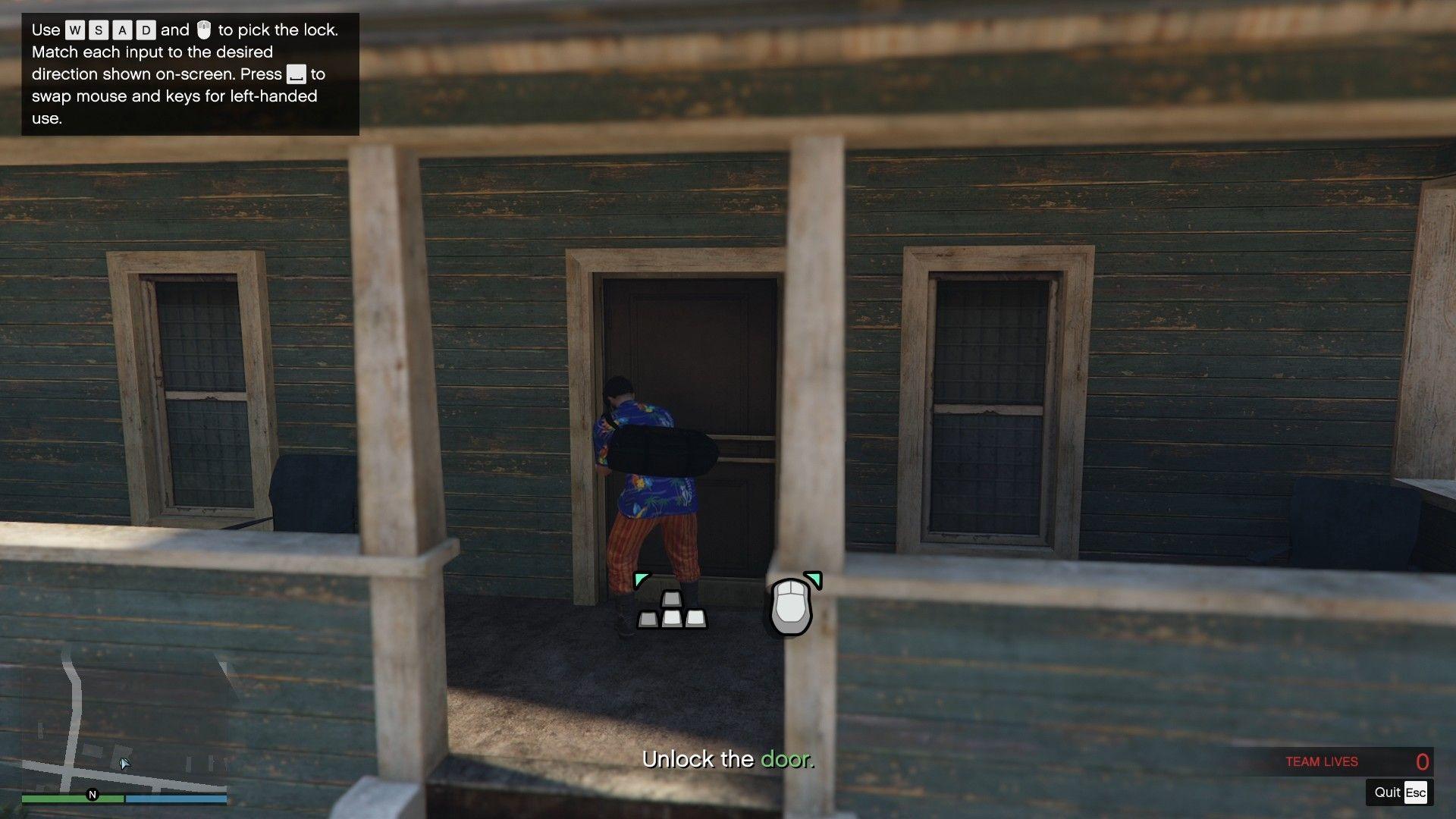 Keyboard and Mouse Prompts to Lockpick.