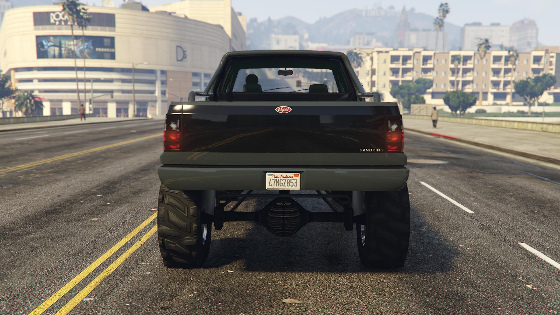 The back of the Vapid Sandking XL as seen in GTA Online.