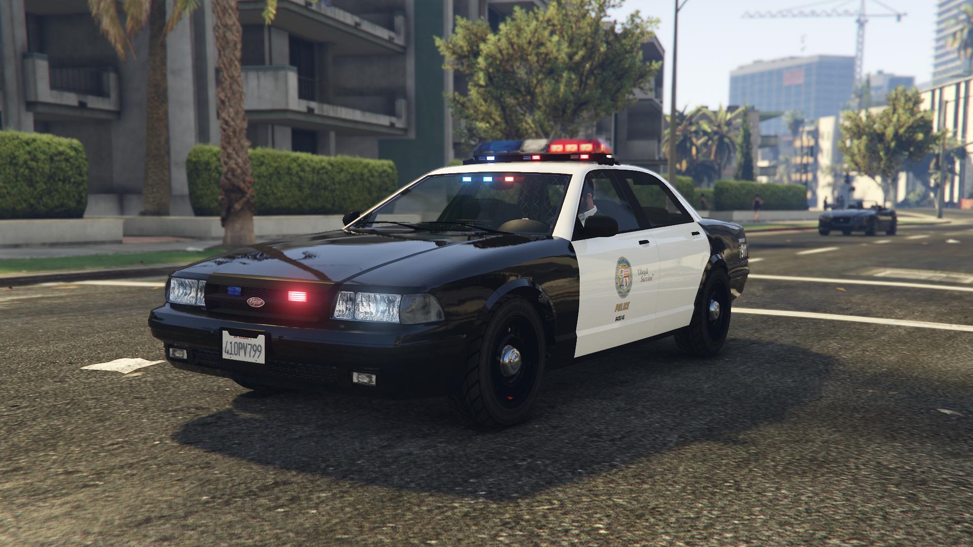 Vapid Stanier Police Interceptor in GTA Online.