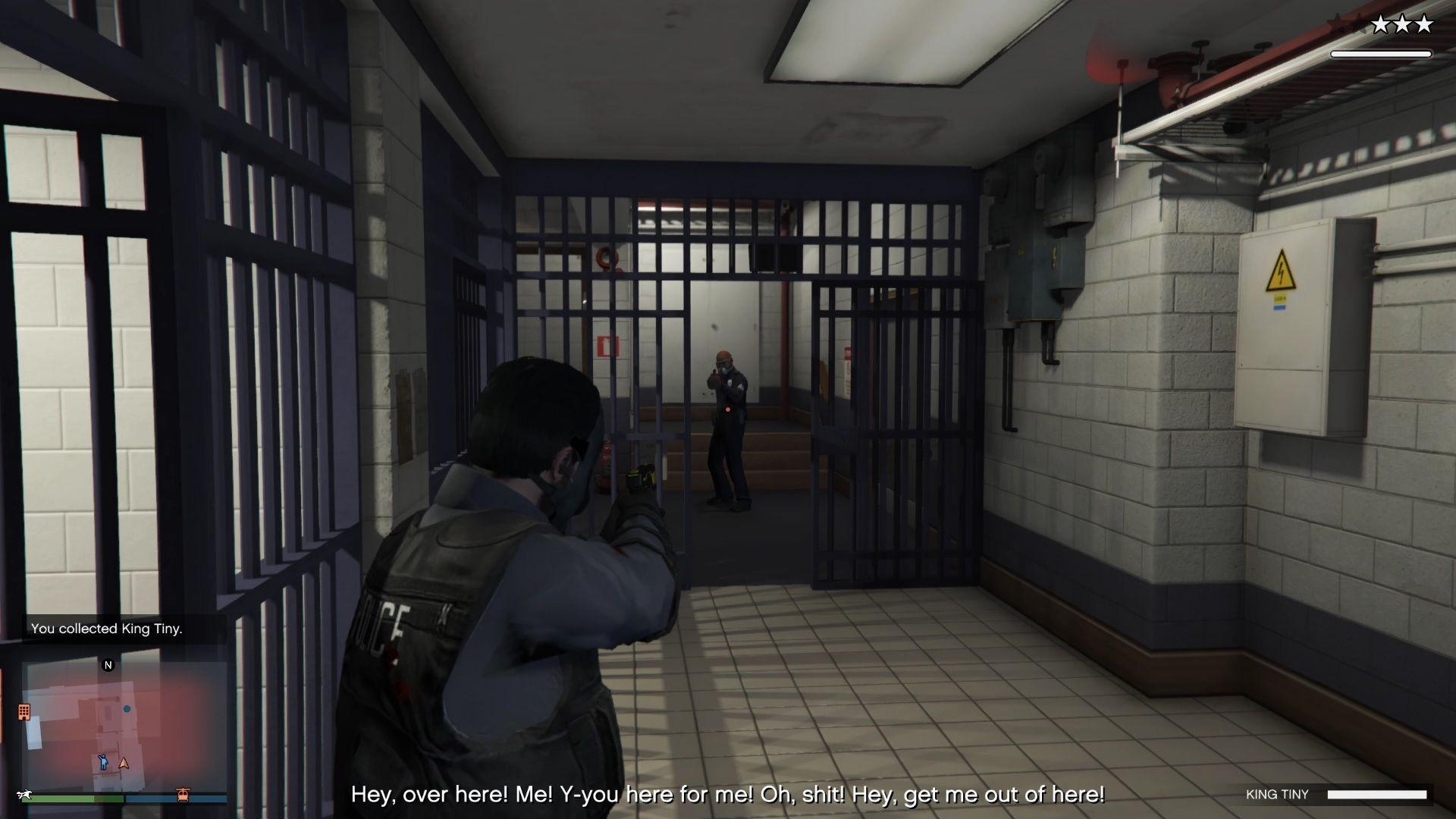 More cops showing up behind you as you approach King Tiny's cell.