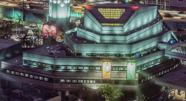 The Galina Ballet Opera House in Vice City, with its angular roof and brightly lit plaza.