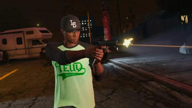 Screencaps from the GTA Online Gameplay Trailer
