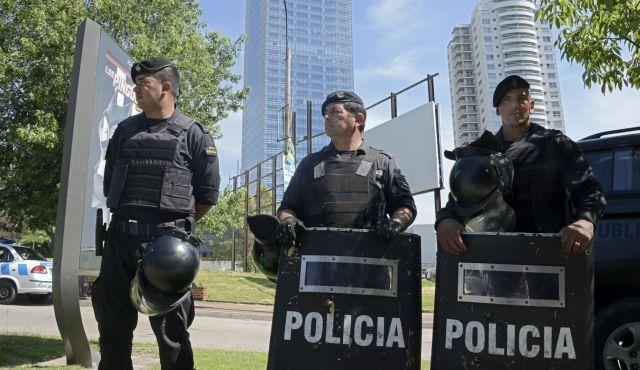 Montevideo_police.jpg