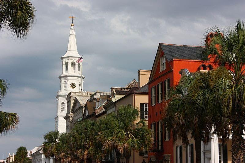 800px-BroadStreetCharleston.jpg