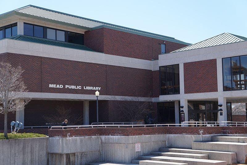 Sheboygan_Mead_Public_Library.jpg